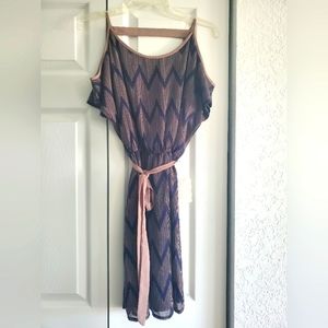 NWT!!!! Super cute navy and tan off the shoulder dress by YA los Angeles sz S
